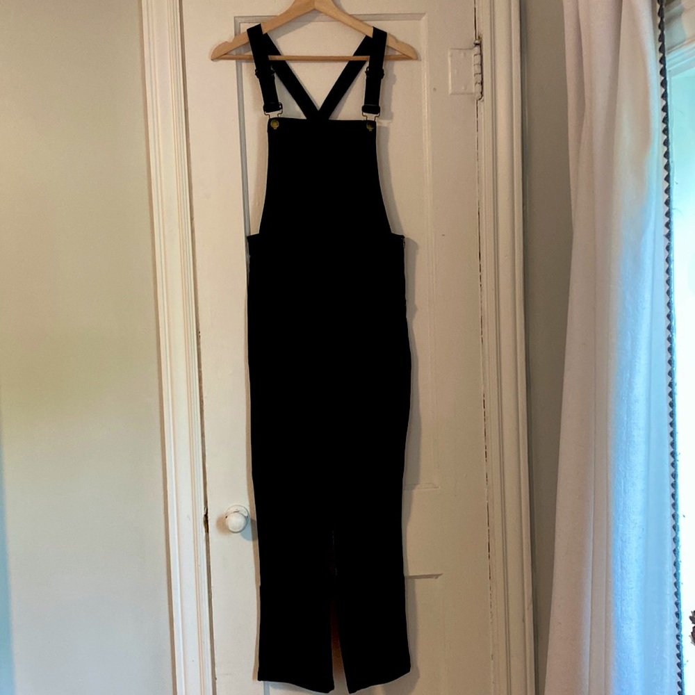 Madewell Cali Demi-Boot Overalls in Black - Size M